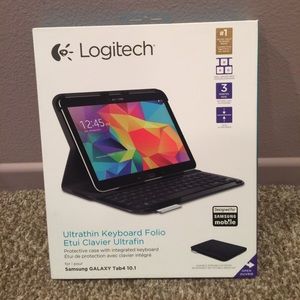 Brand new in box! Keyboard Folio